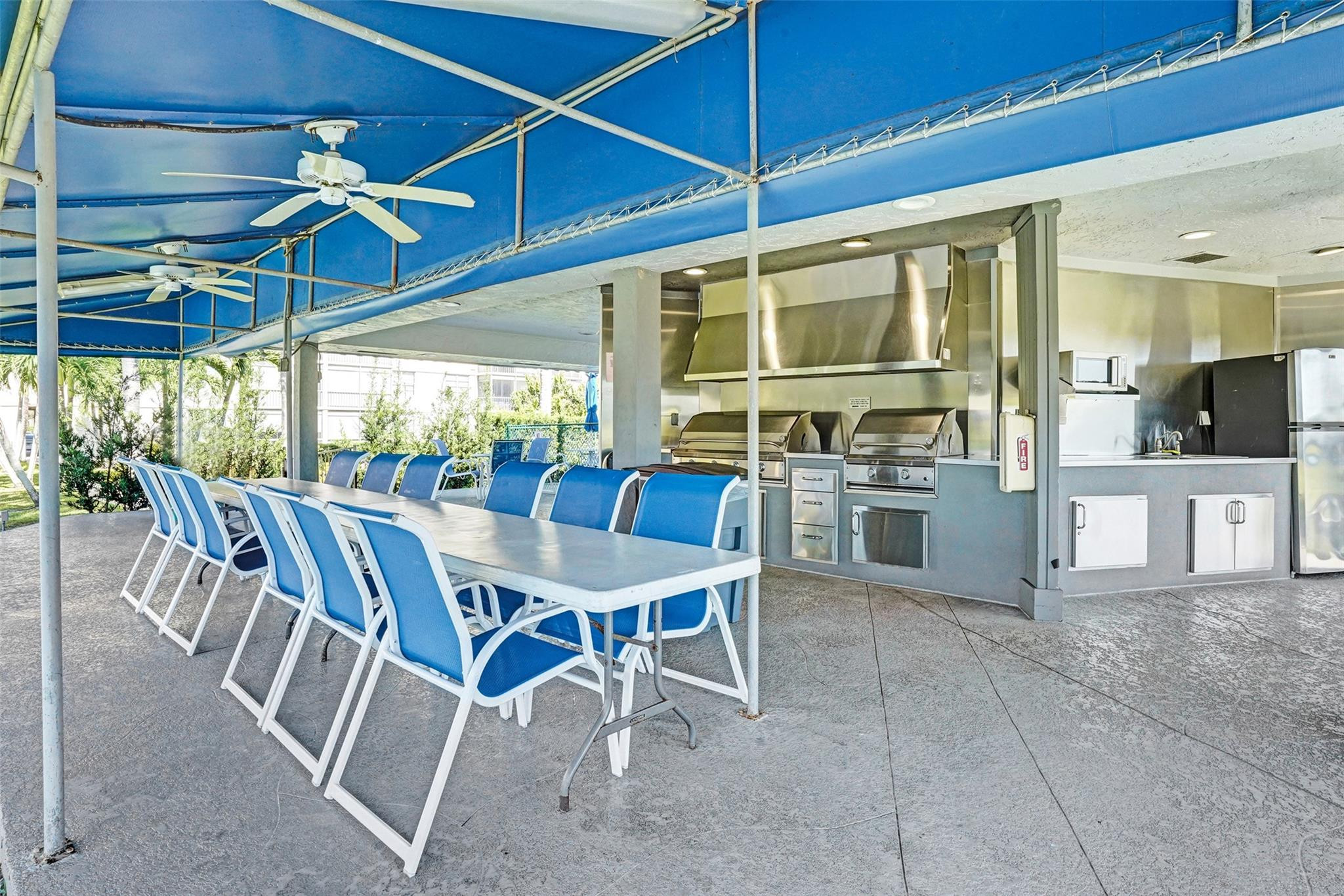 8900 Washington Blvd PH11