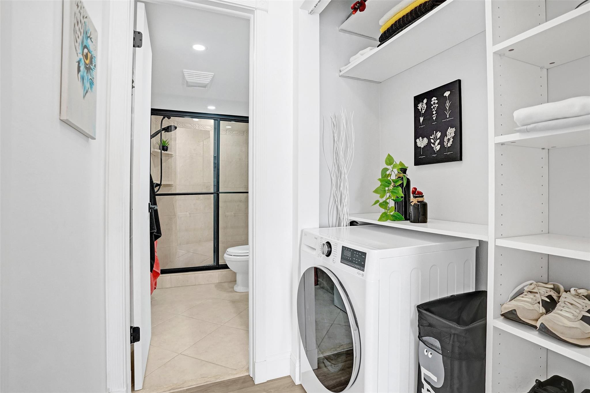 8900 Washington Blvd PH11