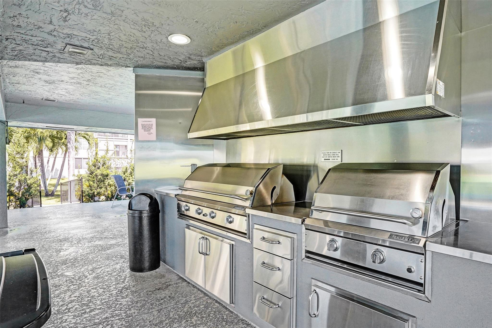 8900 Washington Blvd PH11