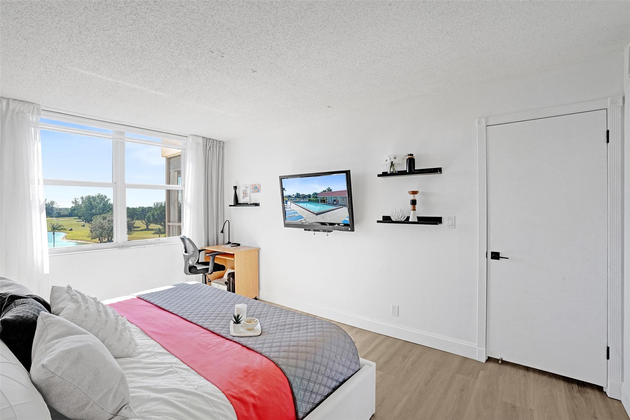 8900 Washington Blvd PH11