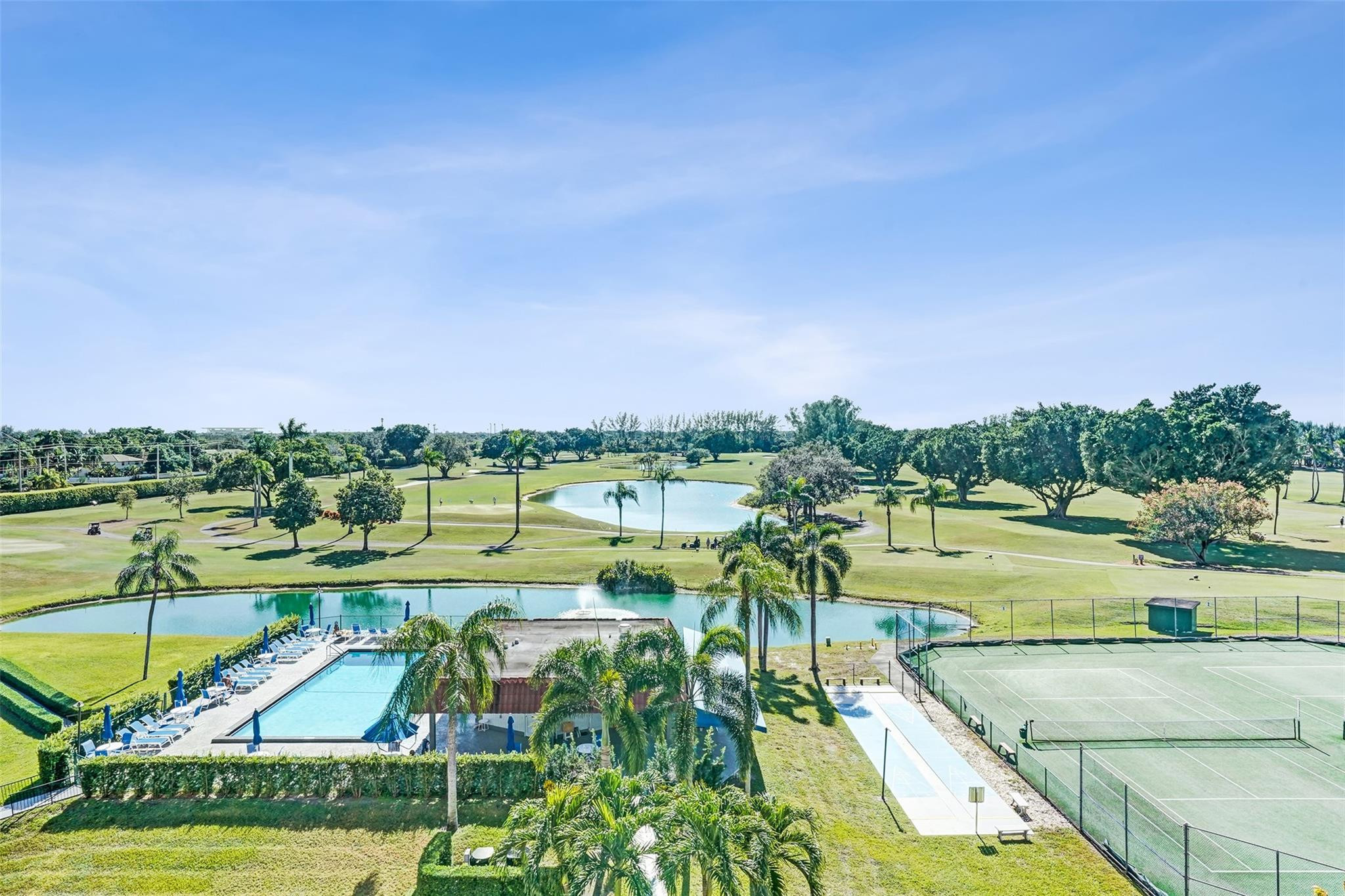 8900 Washington Blvd PH11