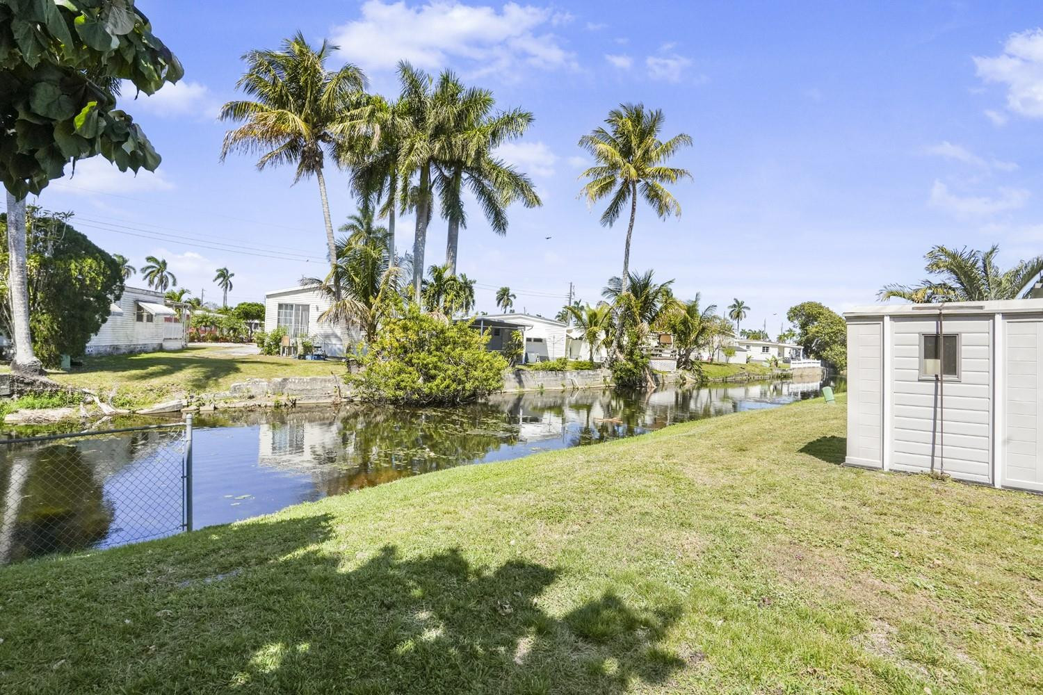2001 SW 84th Ave