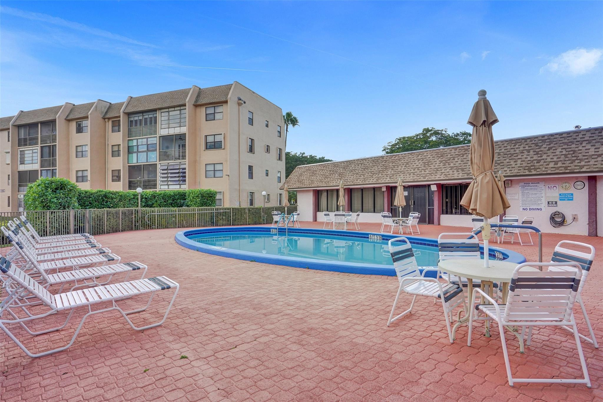 10467 Sunrise Lakes Blvd 210