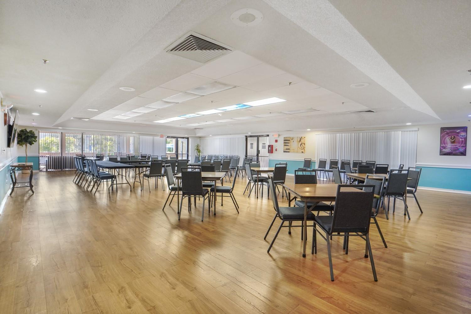 10467 Sunrise Lakes Blvd 210