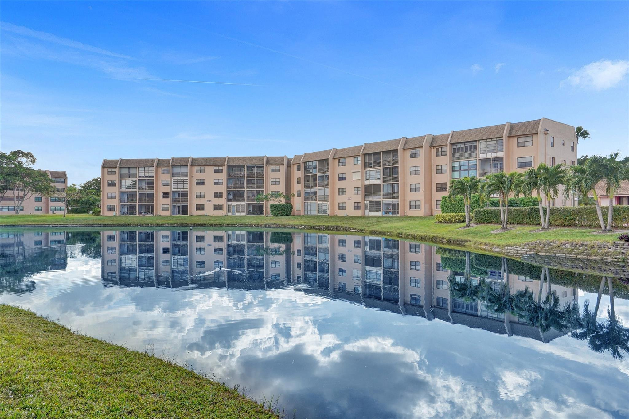 10467 Sunrise Lakes Blvd 210