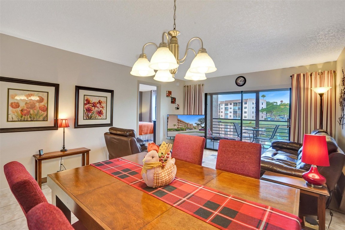 10467 Sunrise Lakes Blvd 210