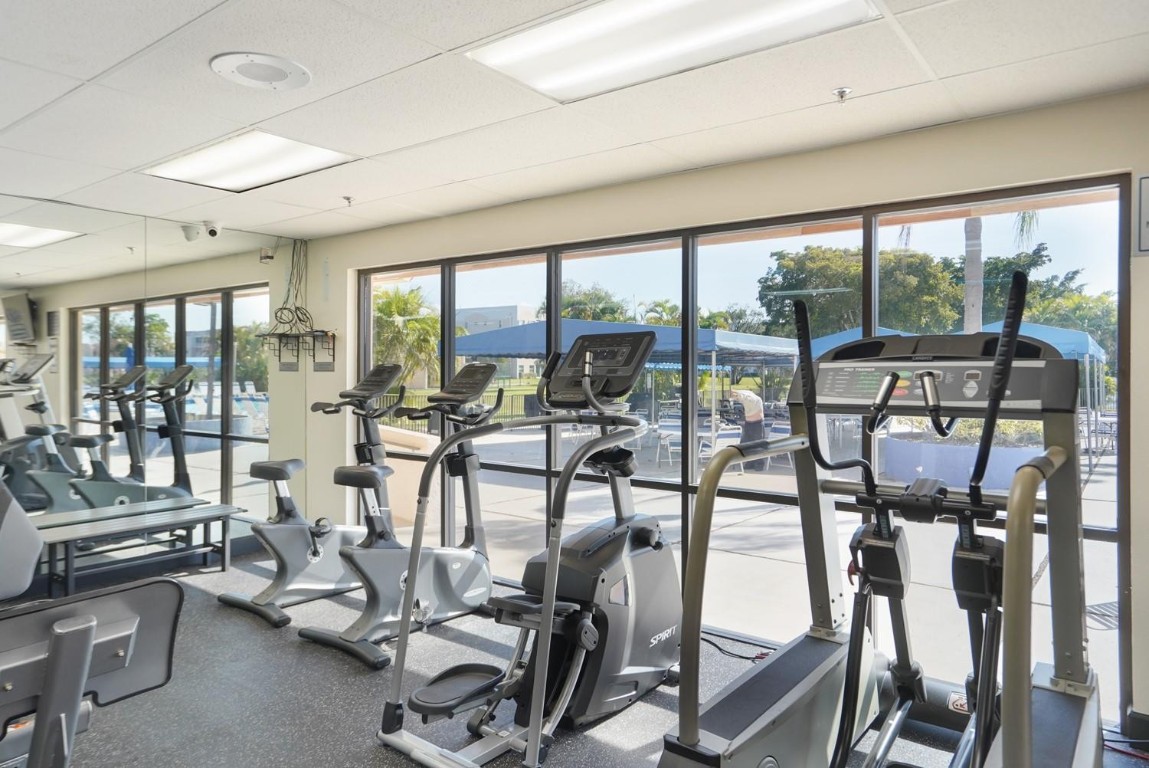 10467 Sunrise Lakes Blvd 210