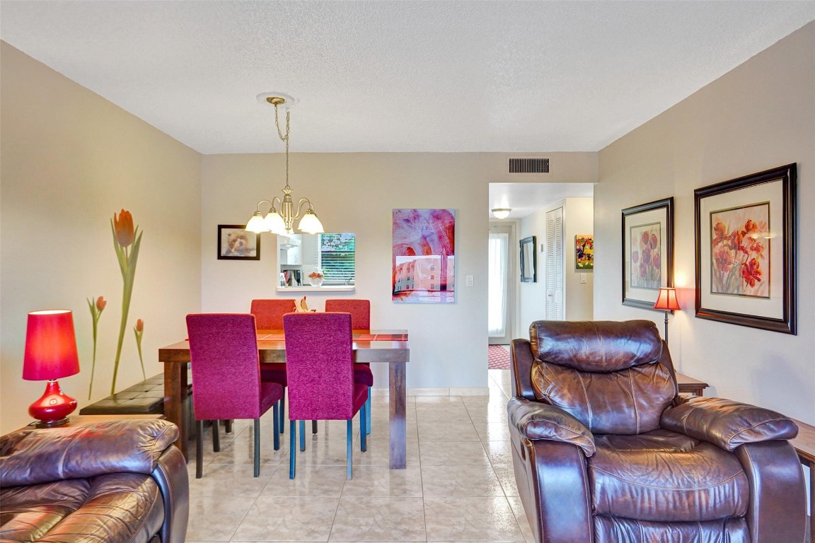 10467 Sunrise Lakes Blvd 210