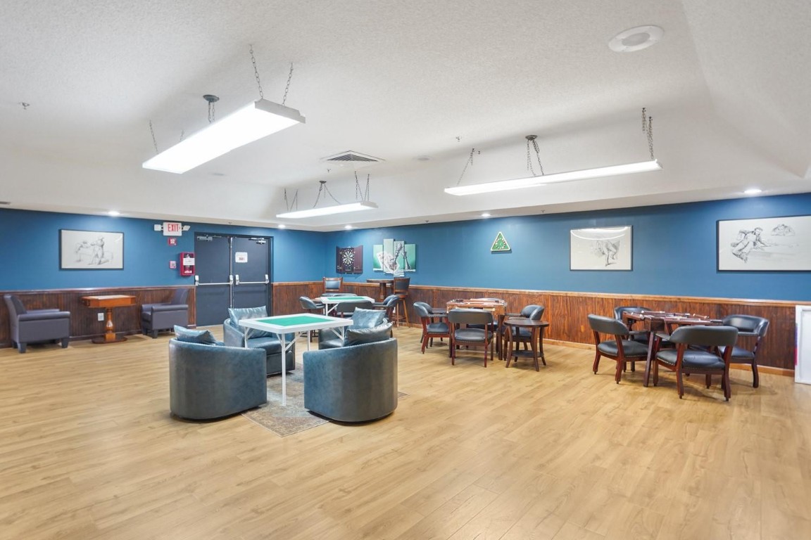 10467 Sunrise Lakes Blvd 210