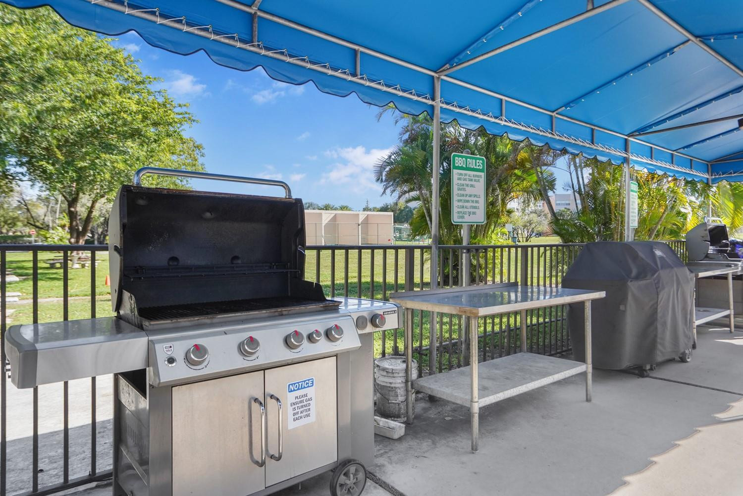 10467 Sunrise Lakes Blvd 210