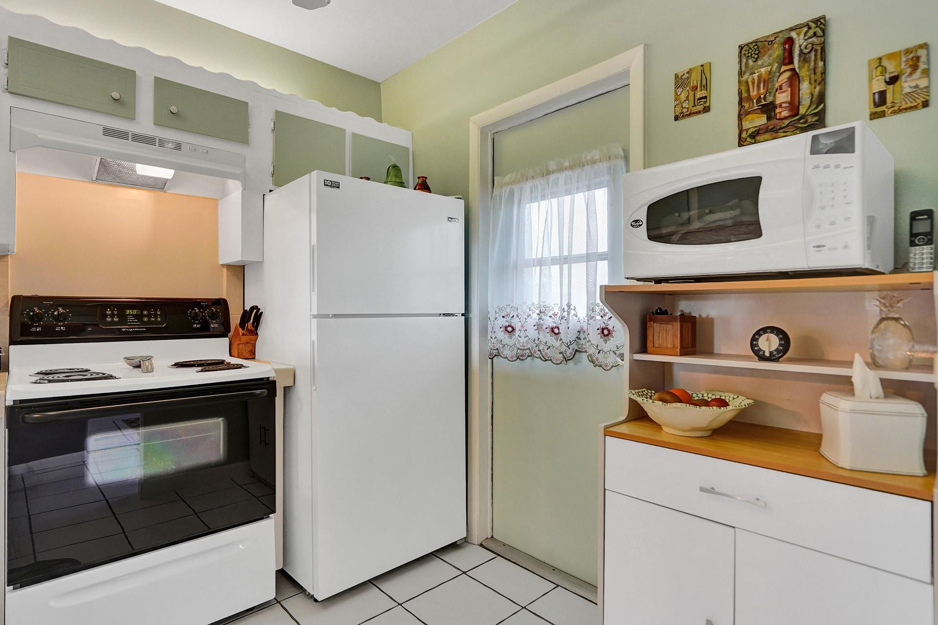 4800 NW 35th St 612