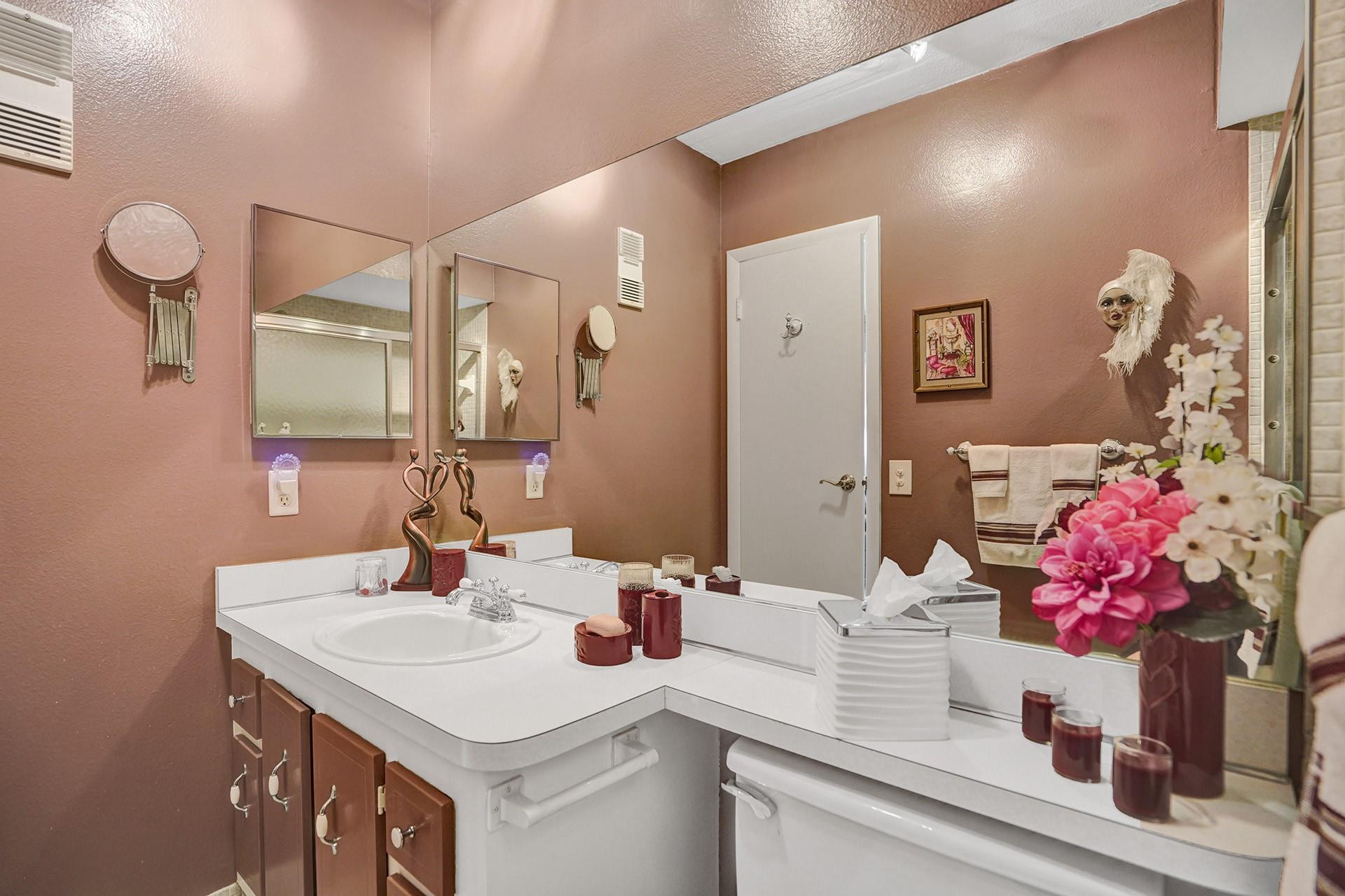4800 NW 35th St 612