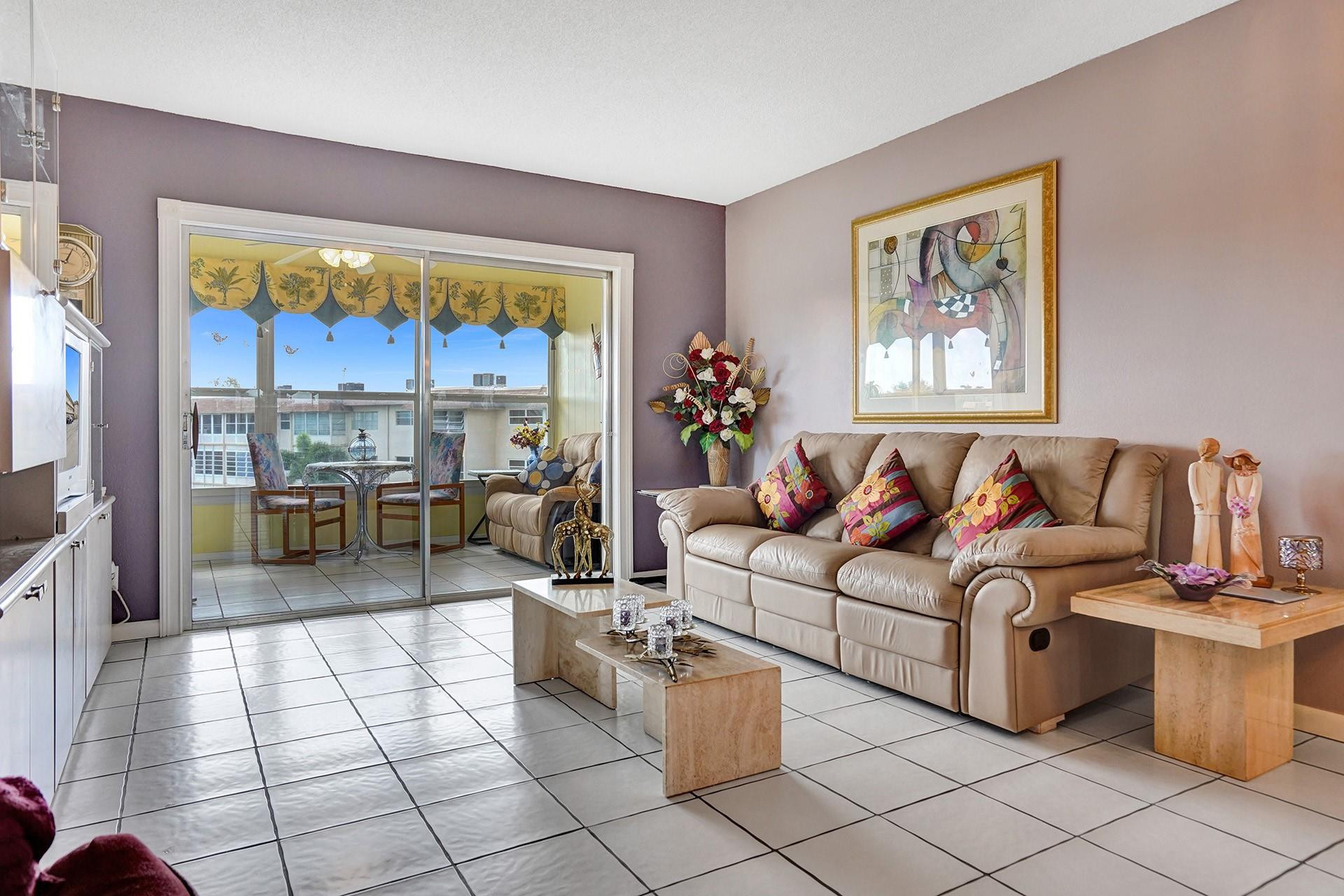 4800 NW 35th St 612