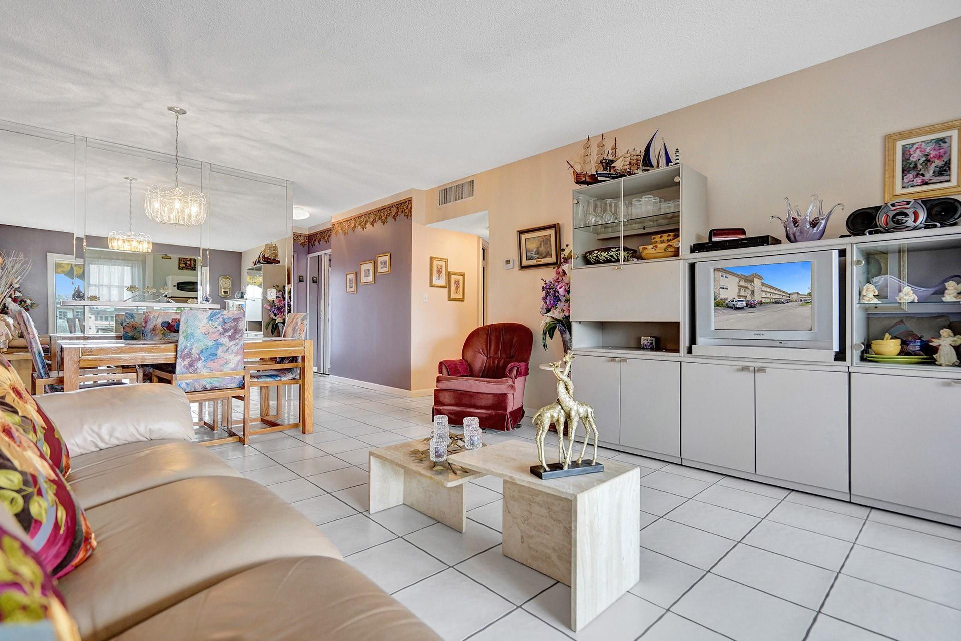 4800 NW 35th St 612