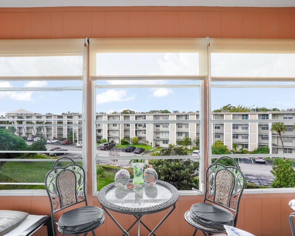 2881 NW 47th Ter 406