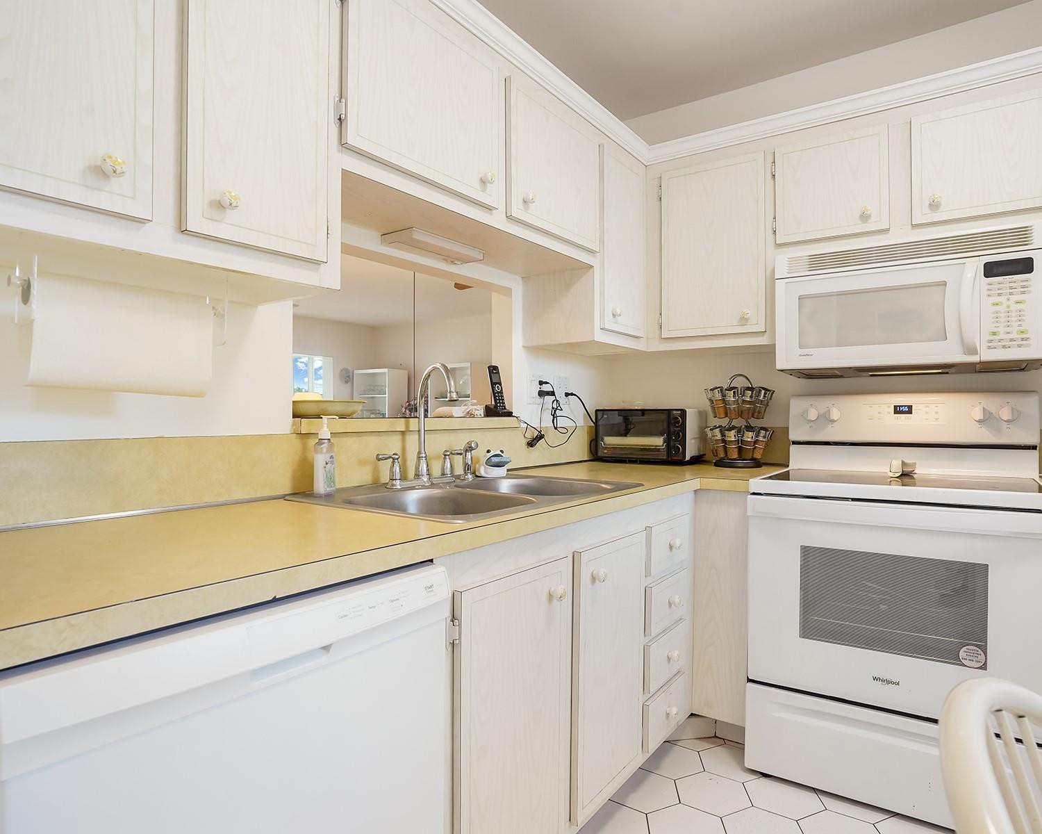 3500 NW 48th Ave 513