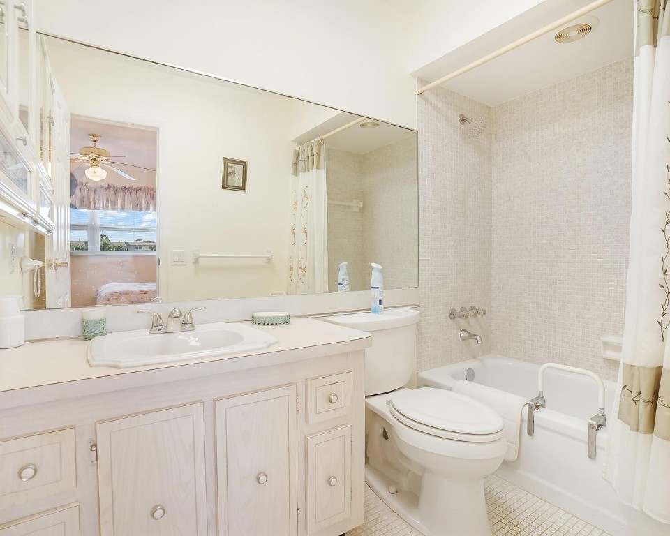 3500 NW 48th Ave 513