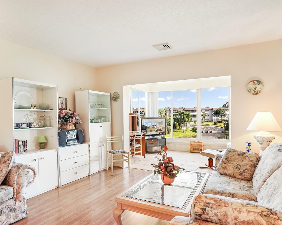 3500 NW 48th Ave 513