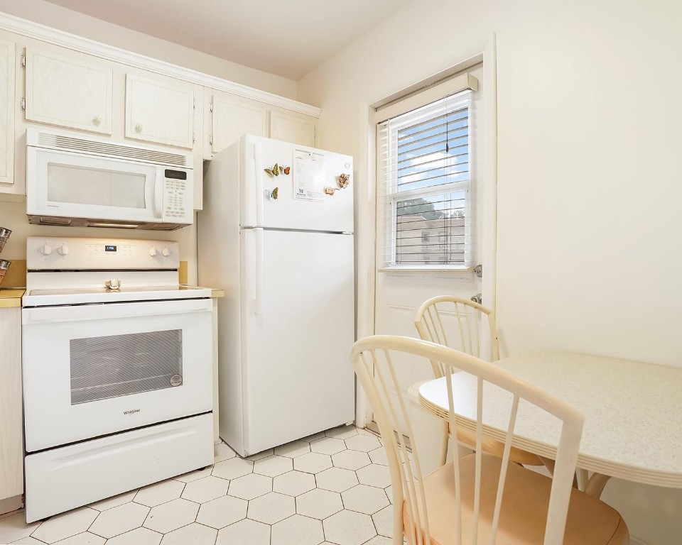 3500 NW 48th Ave 513