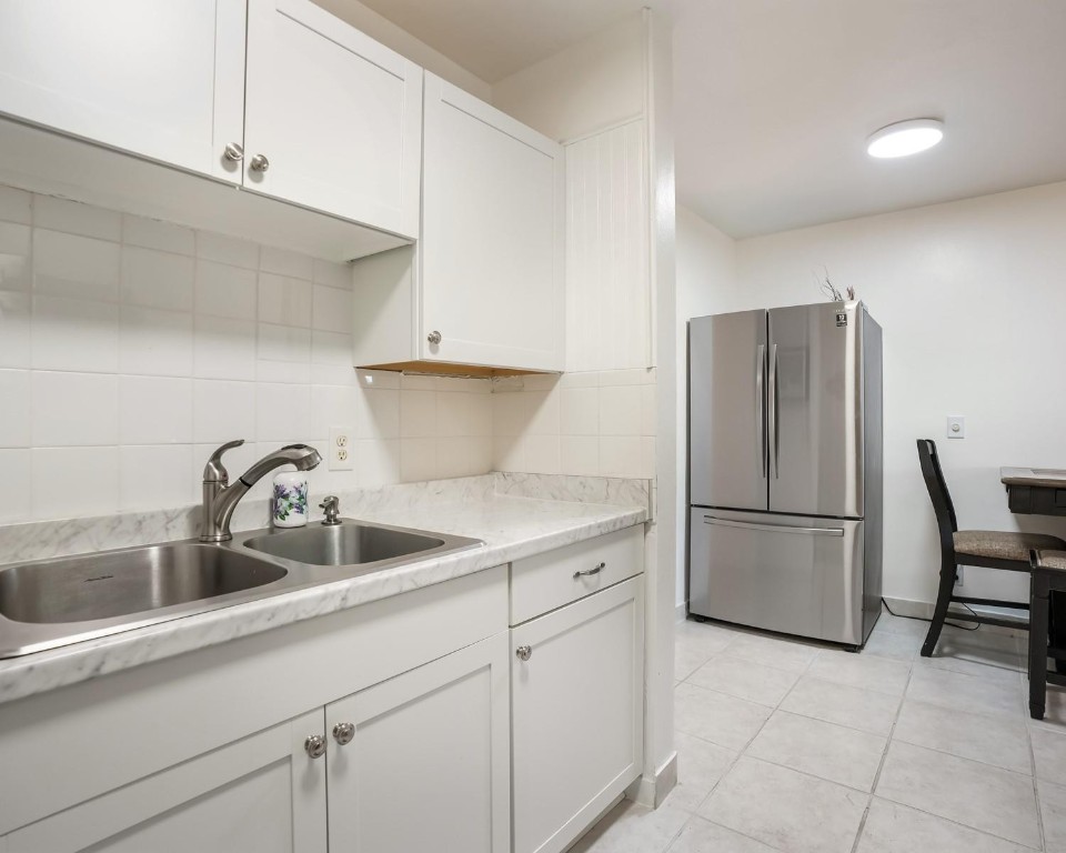 900 Atlantic Shores Blvd 109