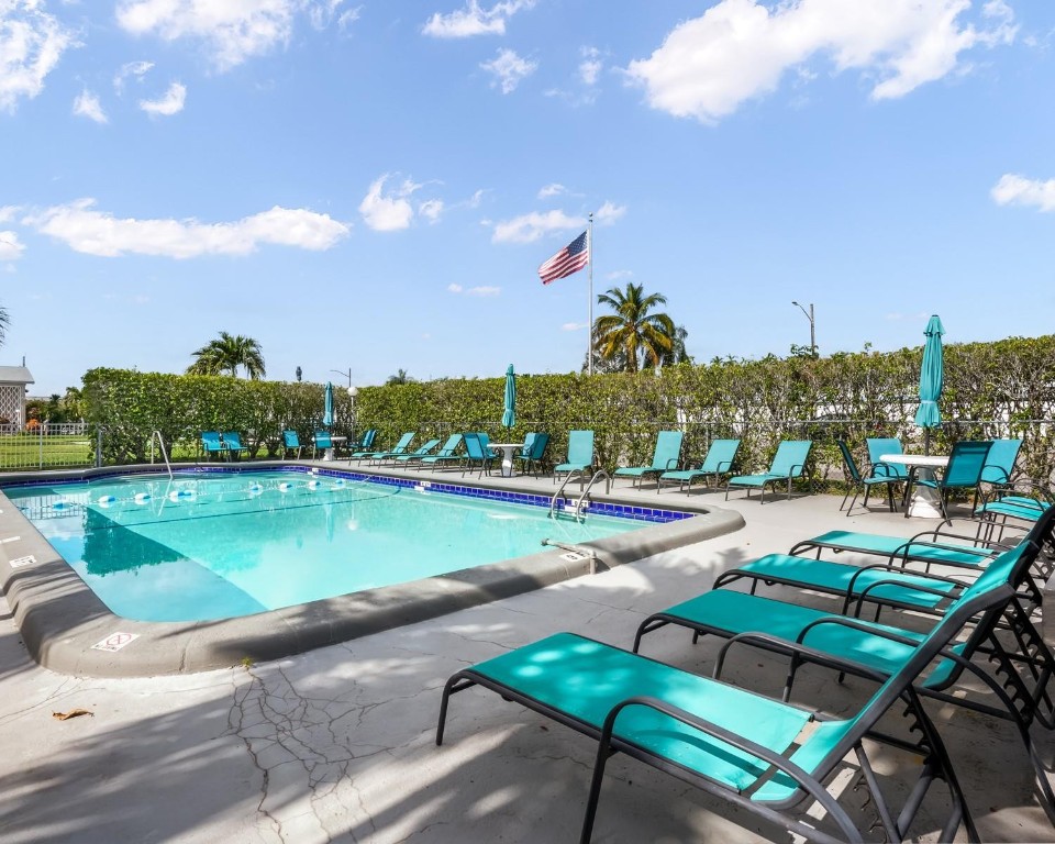 900 Atlantic Shores Blvd 109