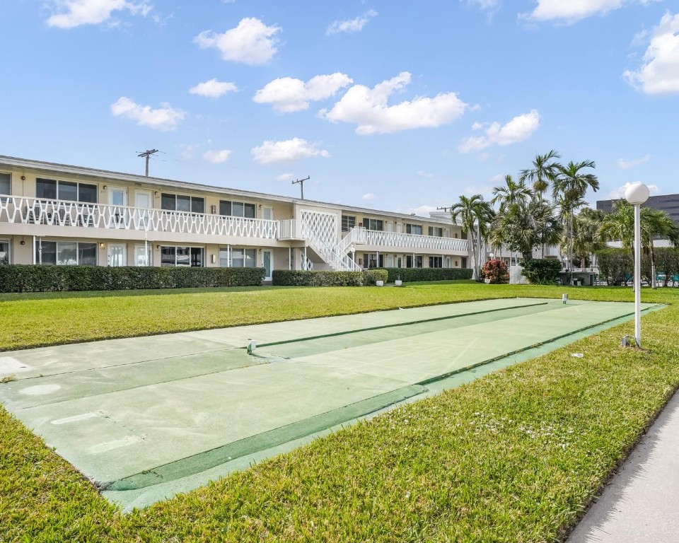 900 Atlantic Shores Blvd 109