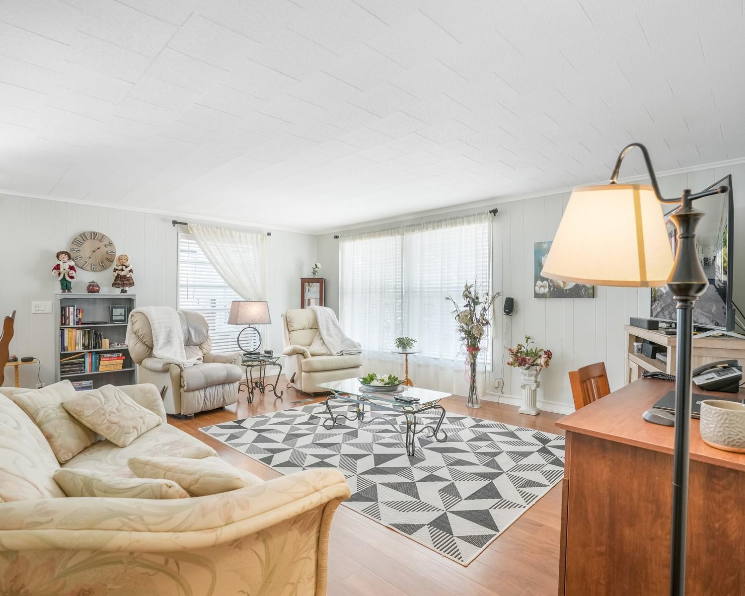 3141 Teakwood Ln