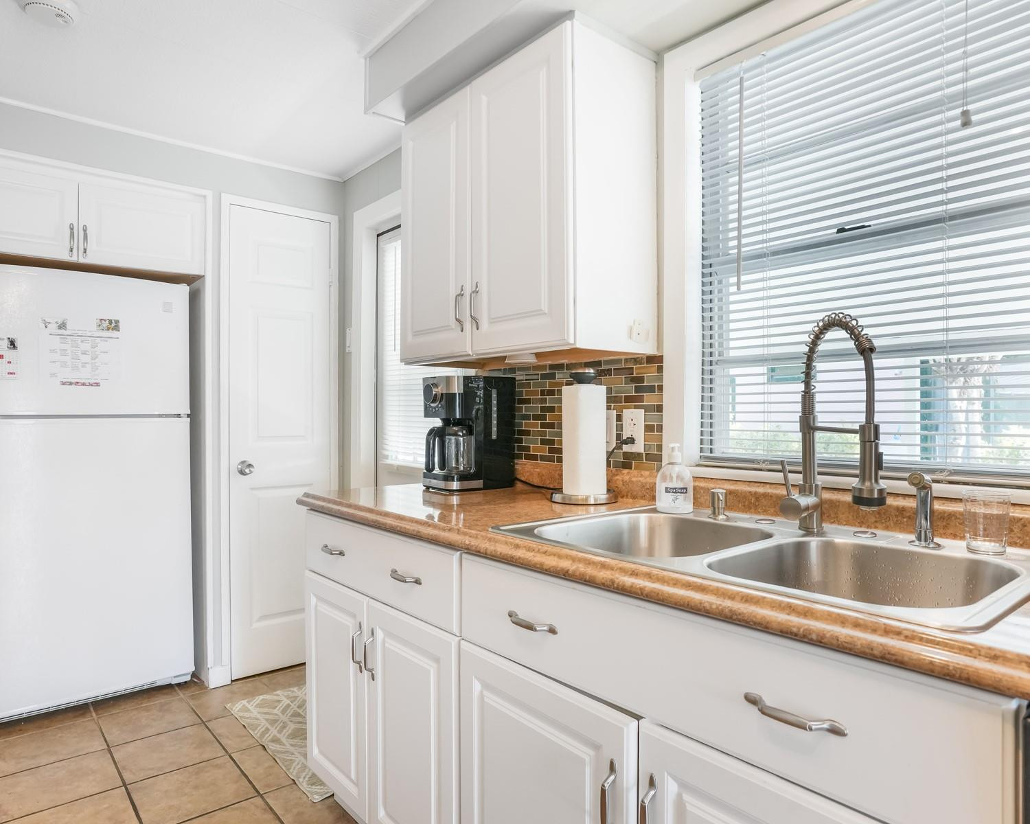 3141 Teakwood Ln