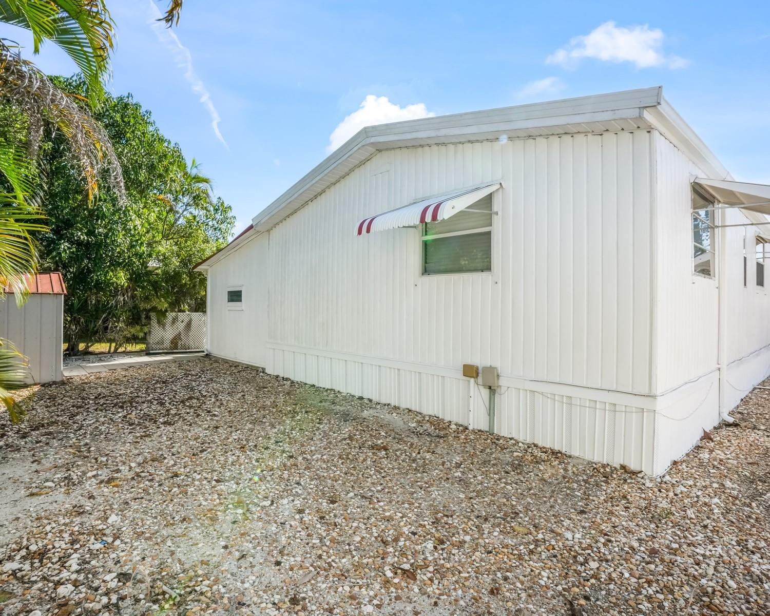 3141 Teakwood Ln