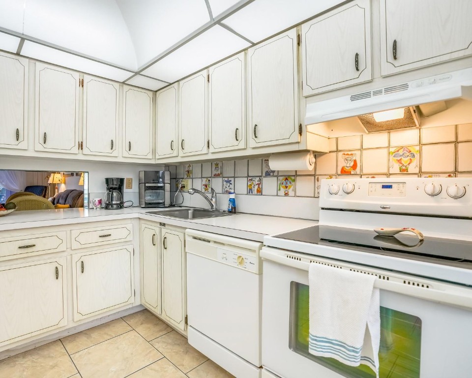 2951 NW 46th Ave 301