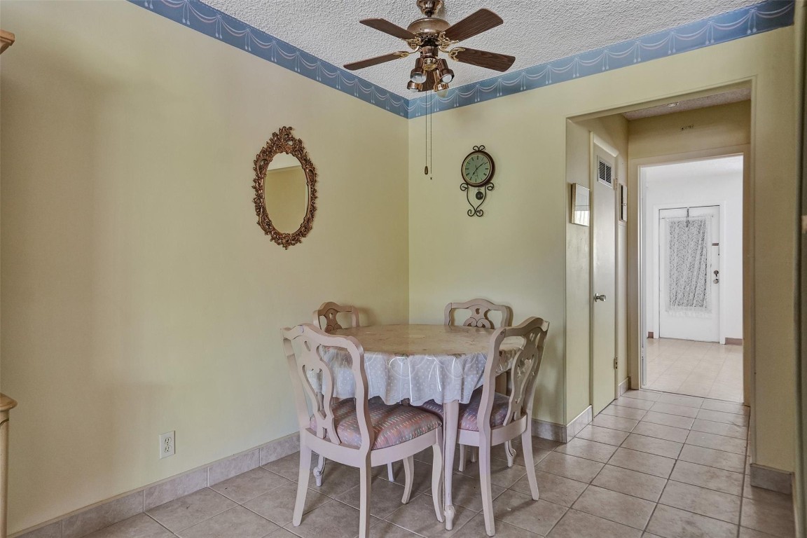 2000 NE 51st Court 205, Fort Lauderdale Unit: 205