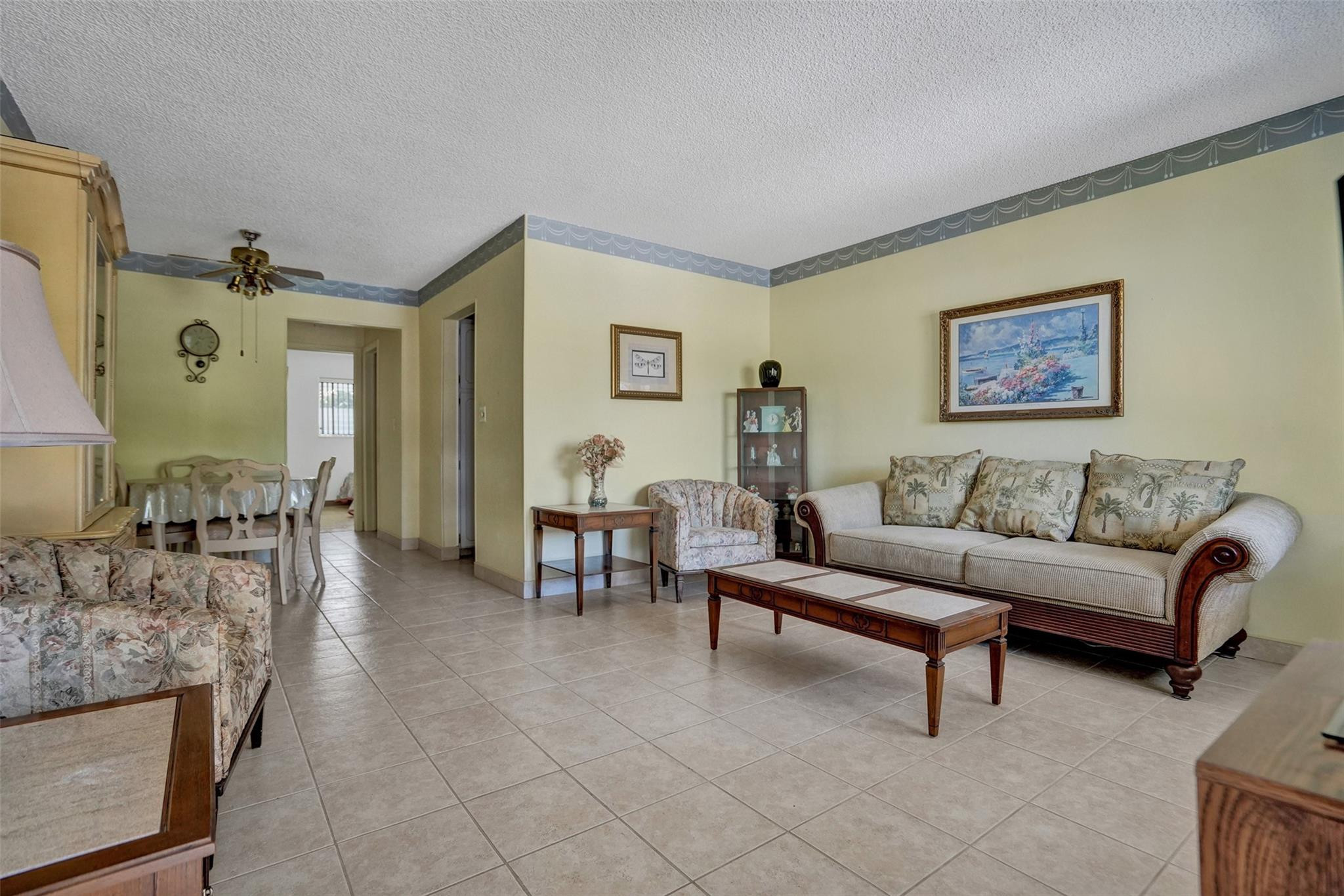 2000 NE 51st Court 205, Fort Lauderdale Unit: 205