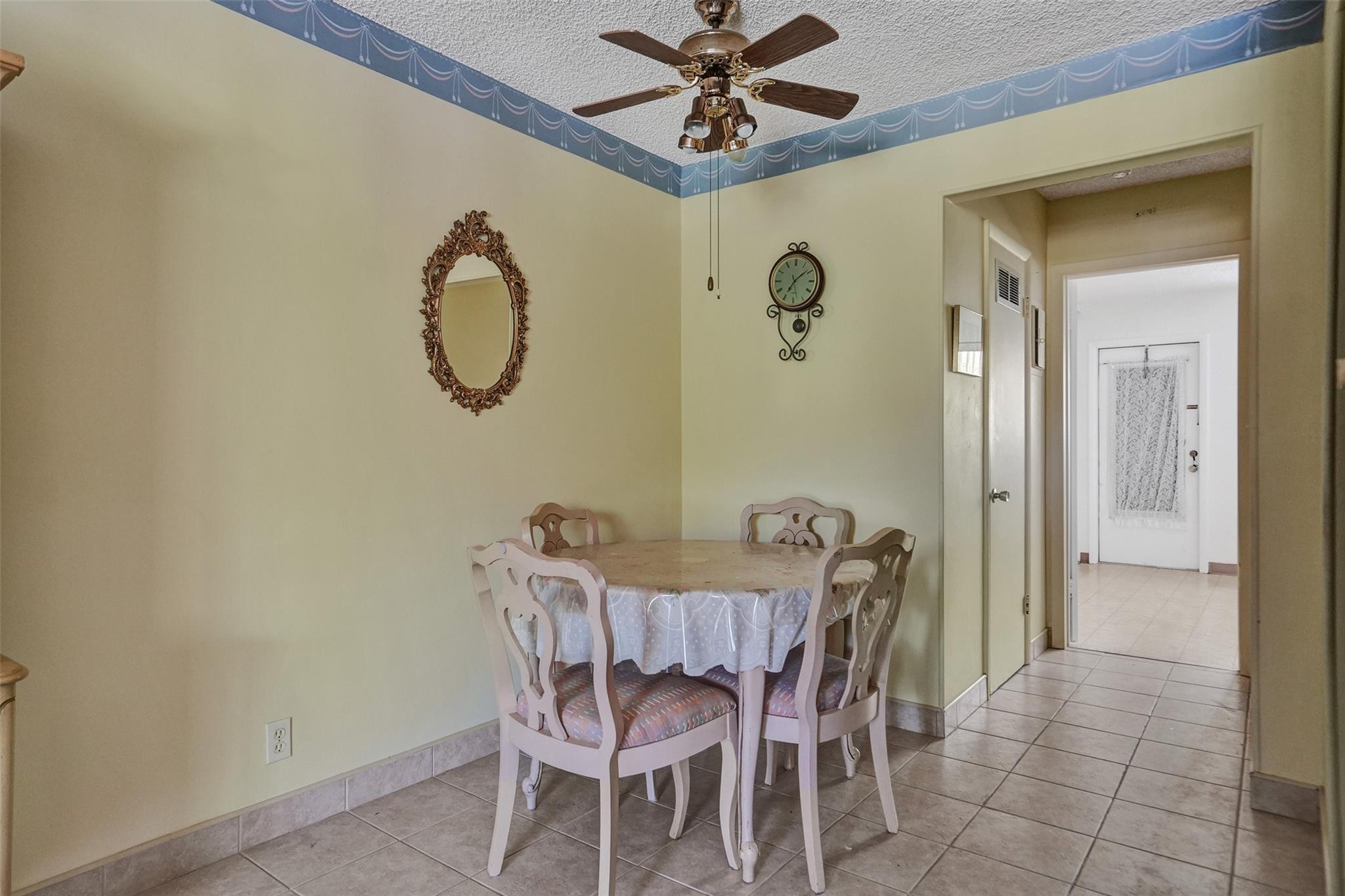 2000 NE 51st Court 205, Fort Lauderdale Unit: 205