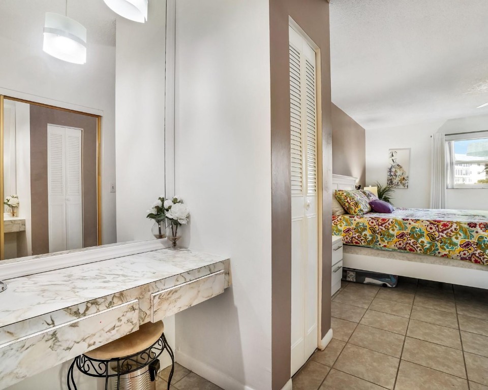 4770 NW 21st Street 305, Lauderhill Unit: 305