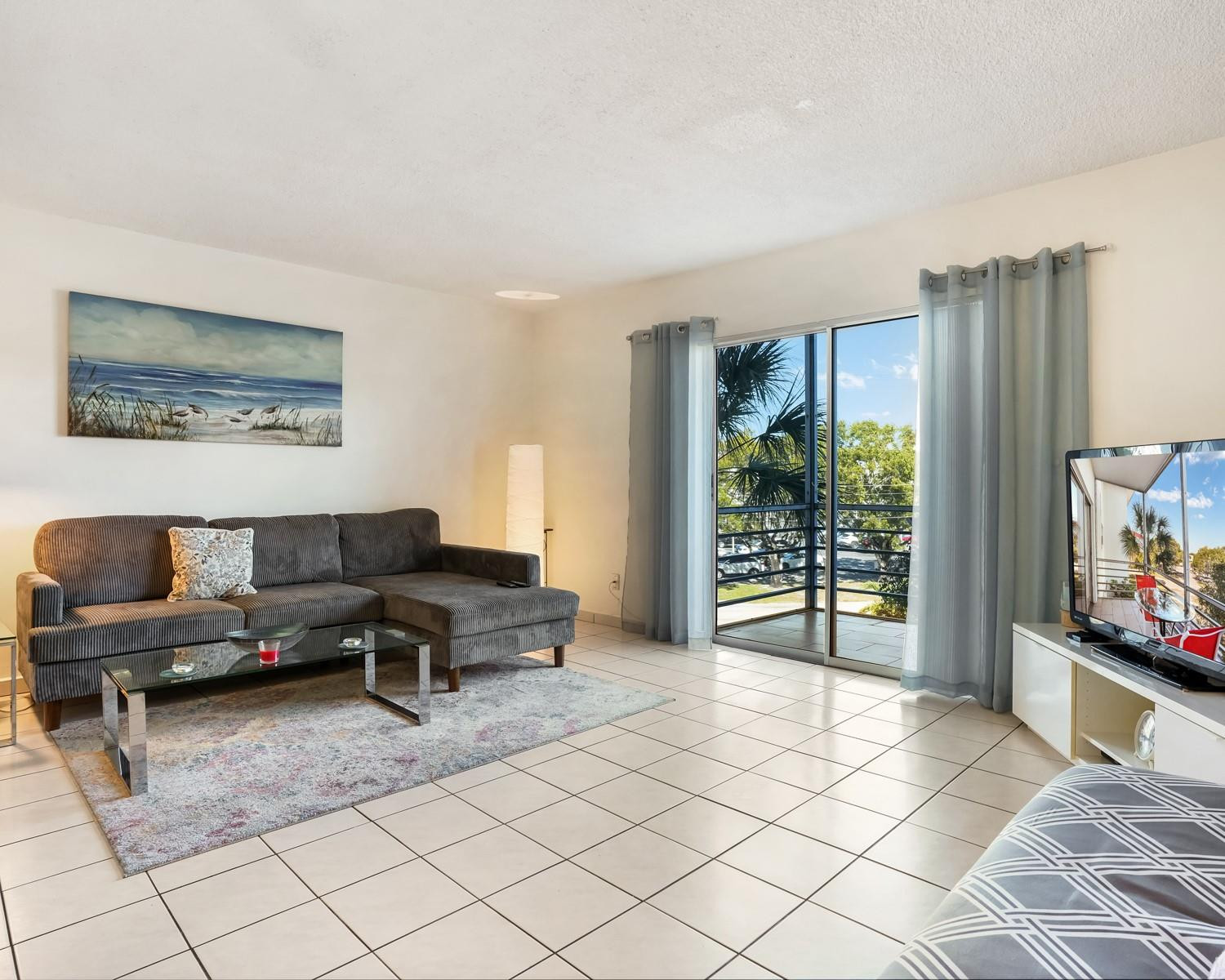 4770 NW 21st Street 305, Lauderhill Unit: 305