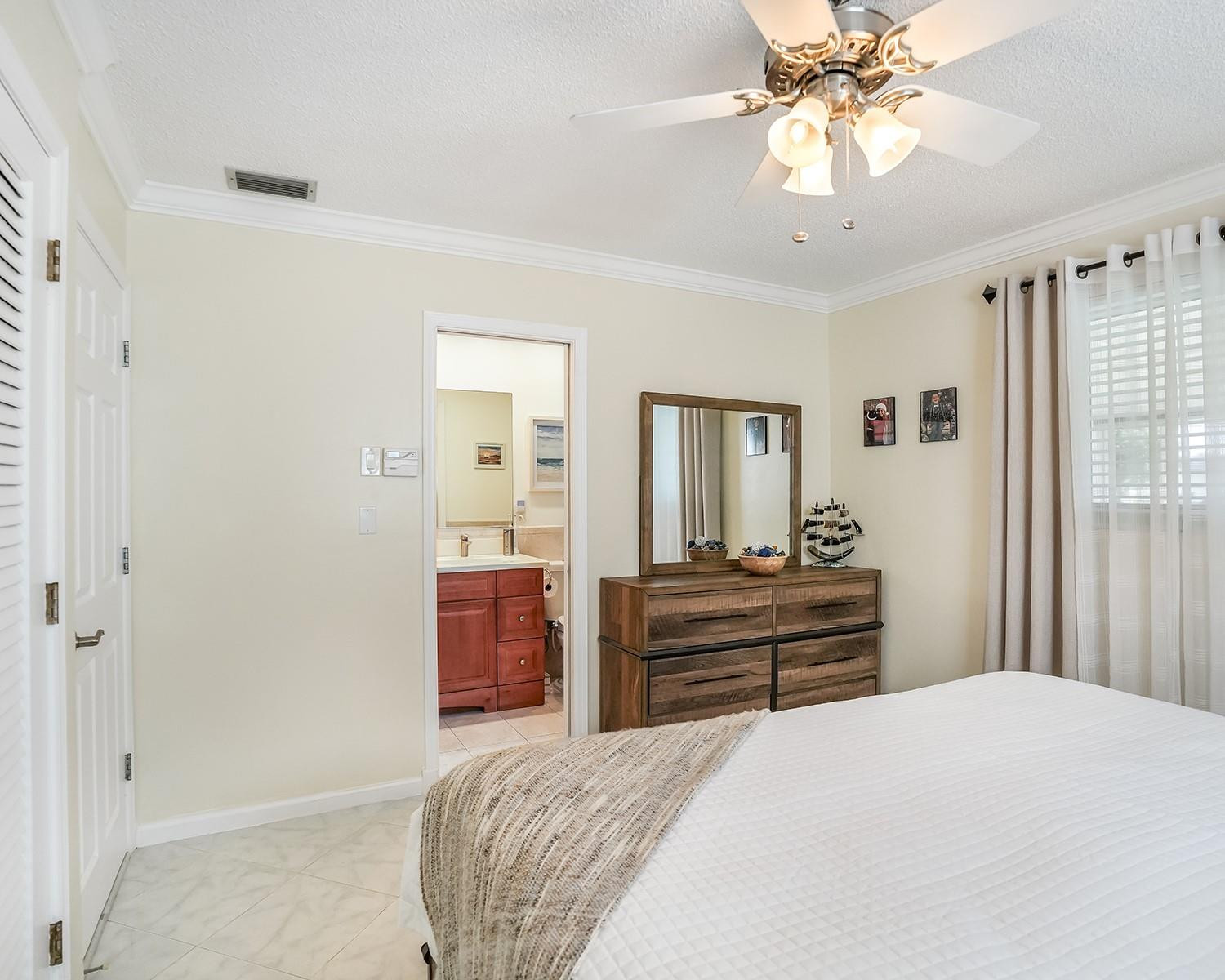 4706 NW 47th Terrace, Tamarac