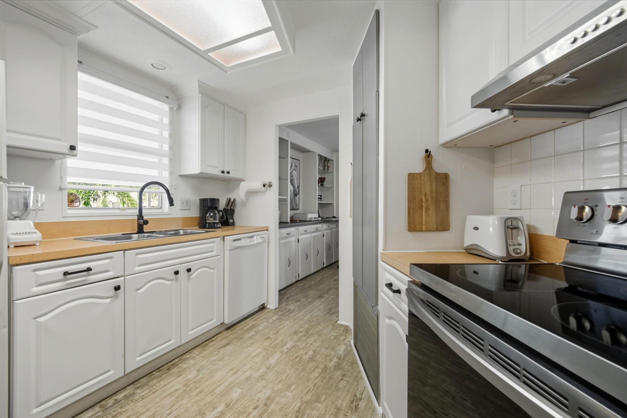 2130 SW 51st Court