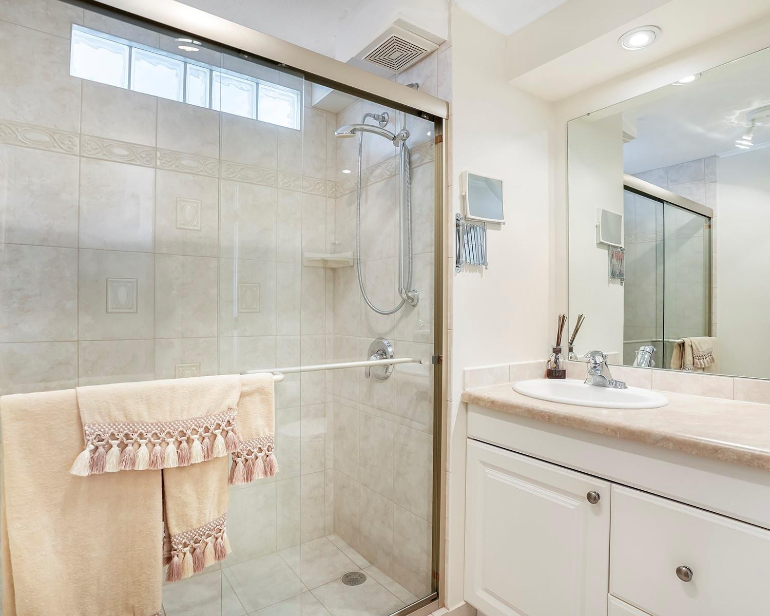 5279 NW 4th Terrace, Deerfield Beach