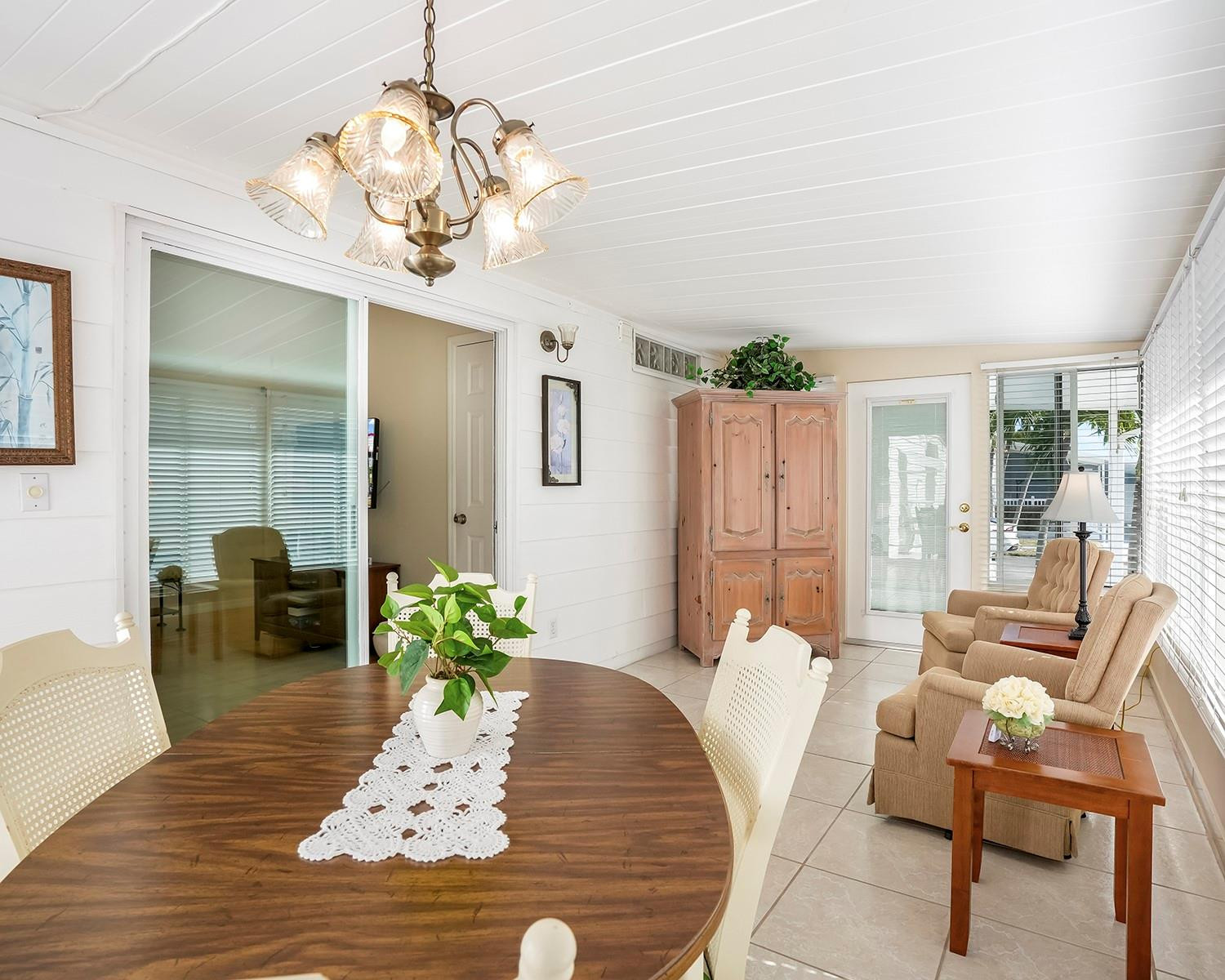 5279 NW 4th Terrace, Deerfield Beach