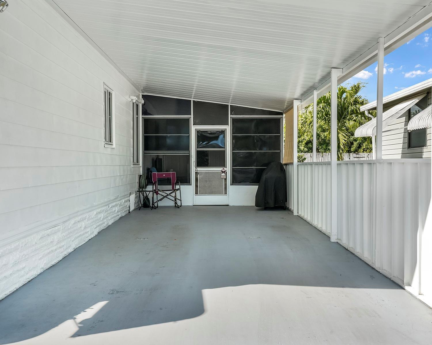 5279 NW 4th Terrace, Deerfield Beach