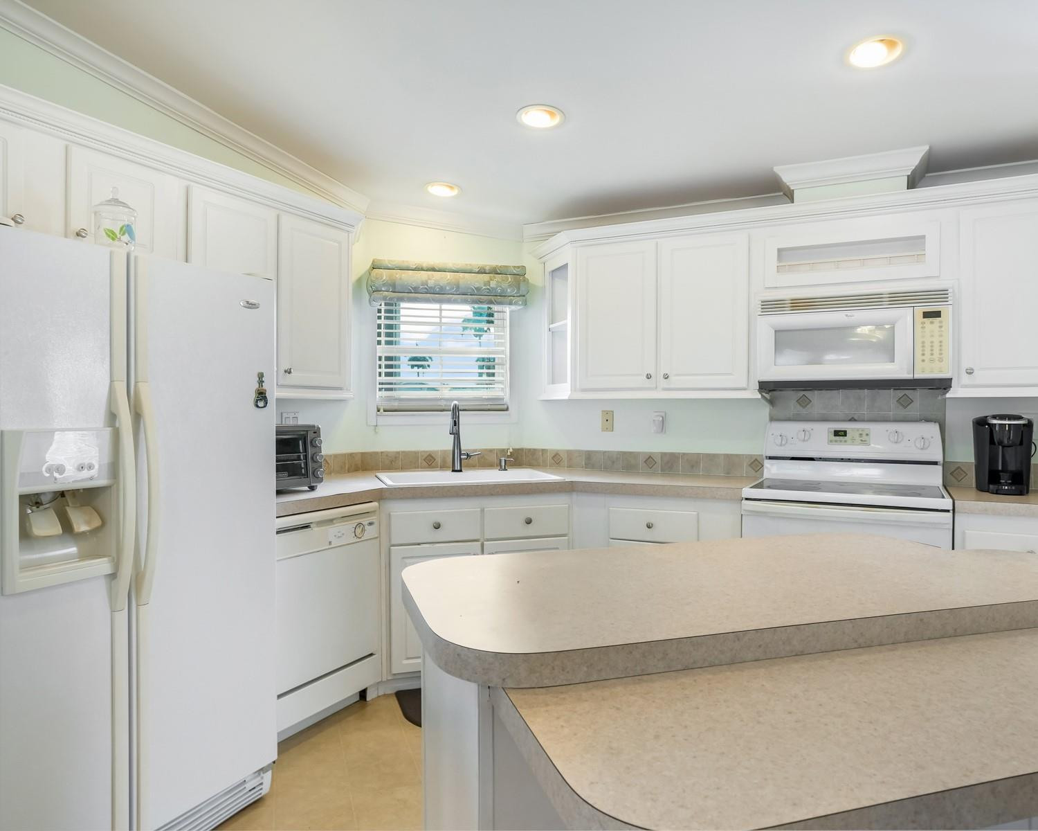 8531 SW 20th Court