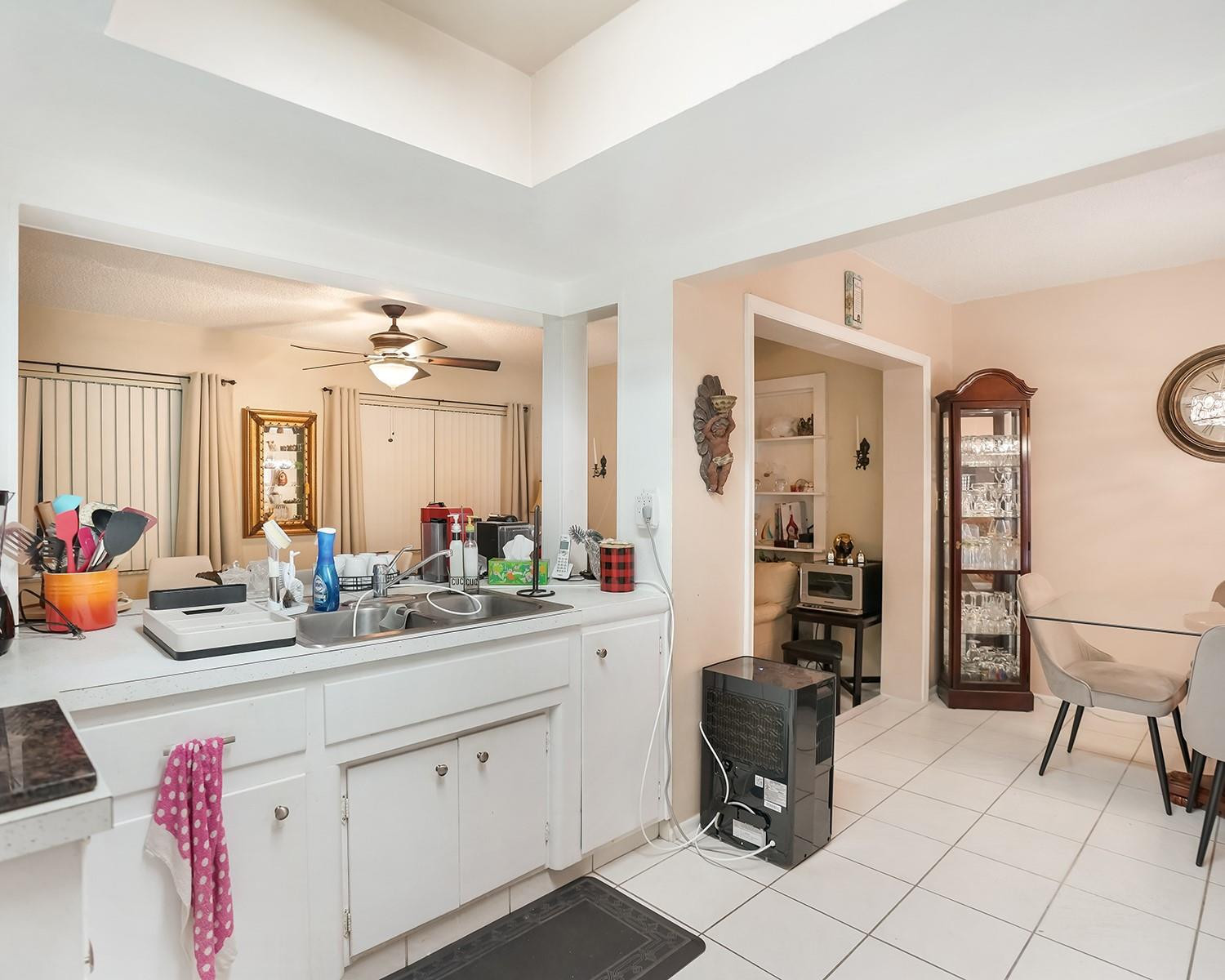 4929 NW 53rd Street