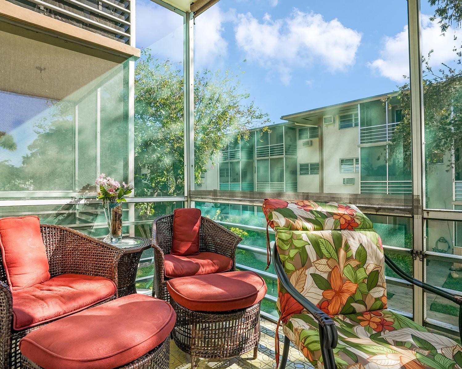 16750 NE 14th Avenue 212