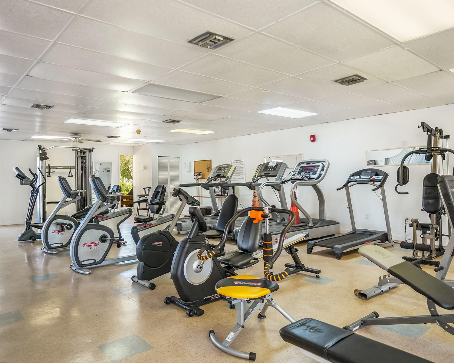 16750 NE 14th Avenue 212