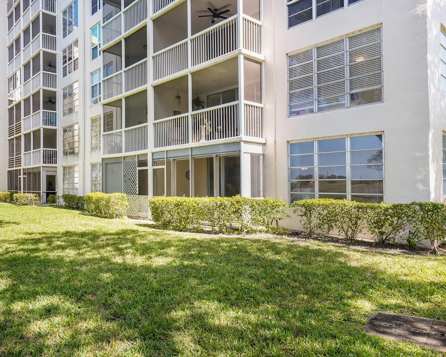 3090 N Course Drive 112