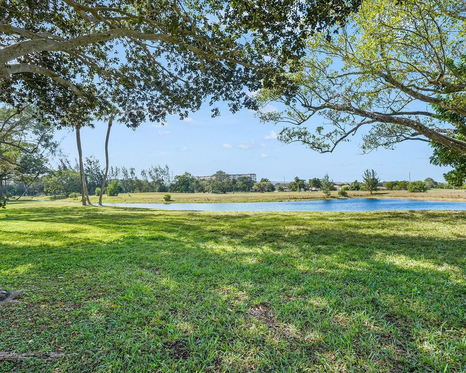 3090 N Course Drive 112