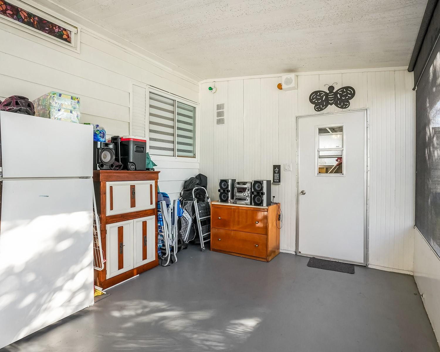 3220 Teakwood Lane