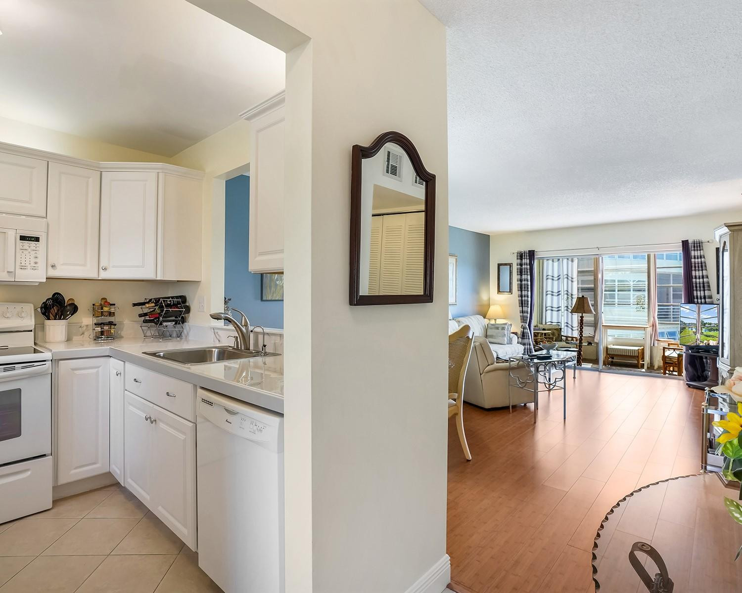 4800 NW 35th Street 502