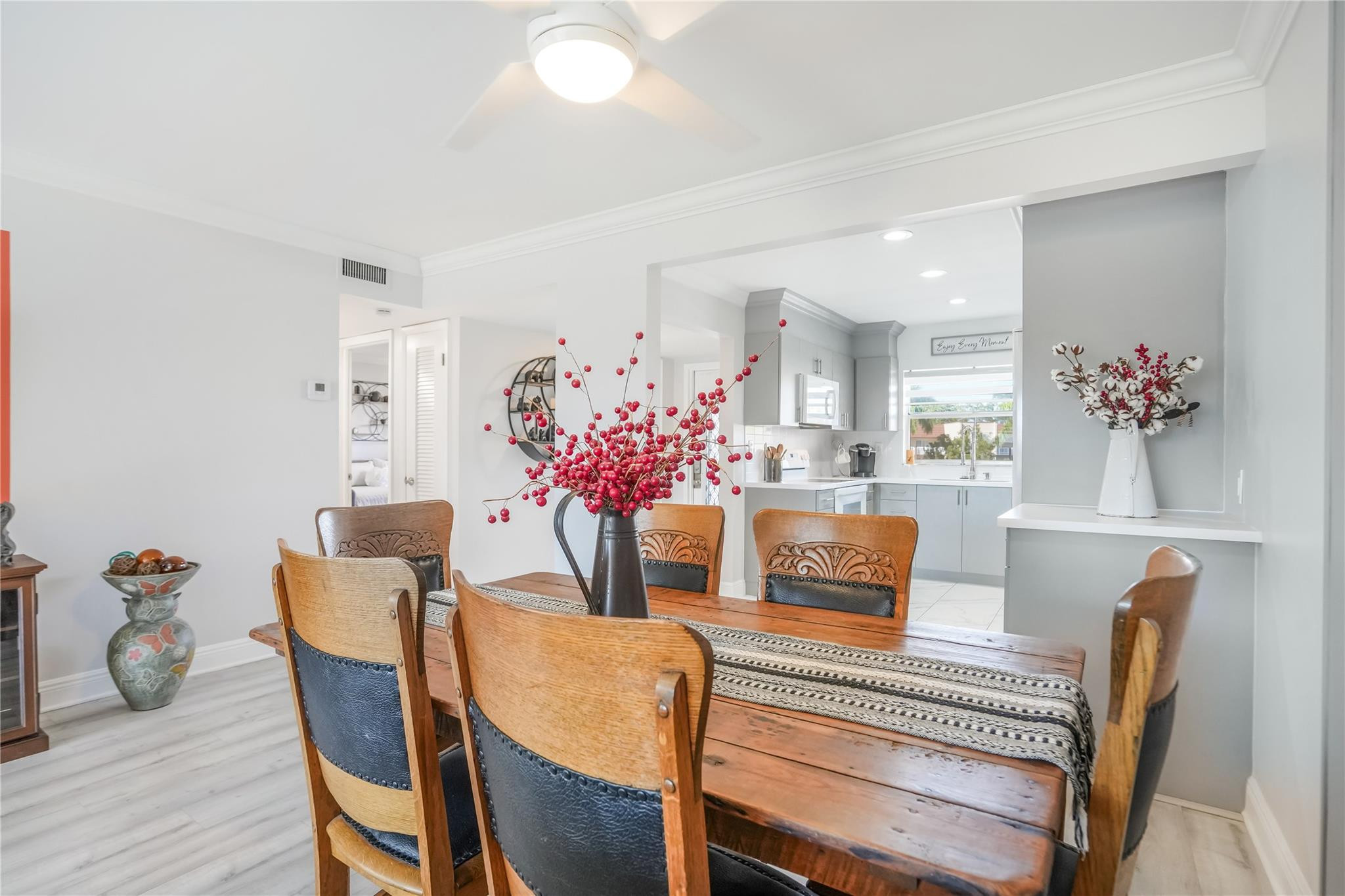 9300 Sunrise Lakes Boulevard Unit: 309