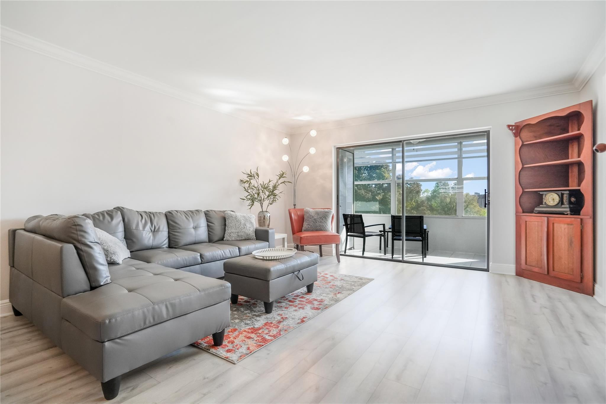 9300 Sunrise Lakes Boulevard Unit: 309